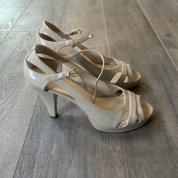 FRANCO SARTO nude strappy heels women’s size 10 - Picture 3 of 6